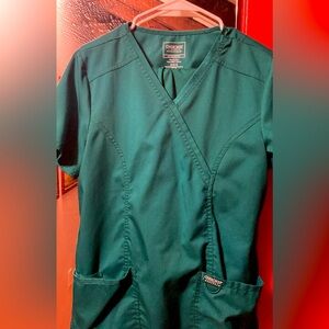 Green scrub set Cherokee workwear revolution size medium